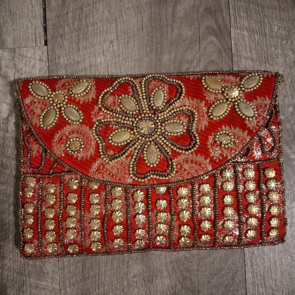 Red Gold Beaded Floral Clutch Crossbody Shoulder Bag Purse Asian Style EUC